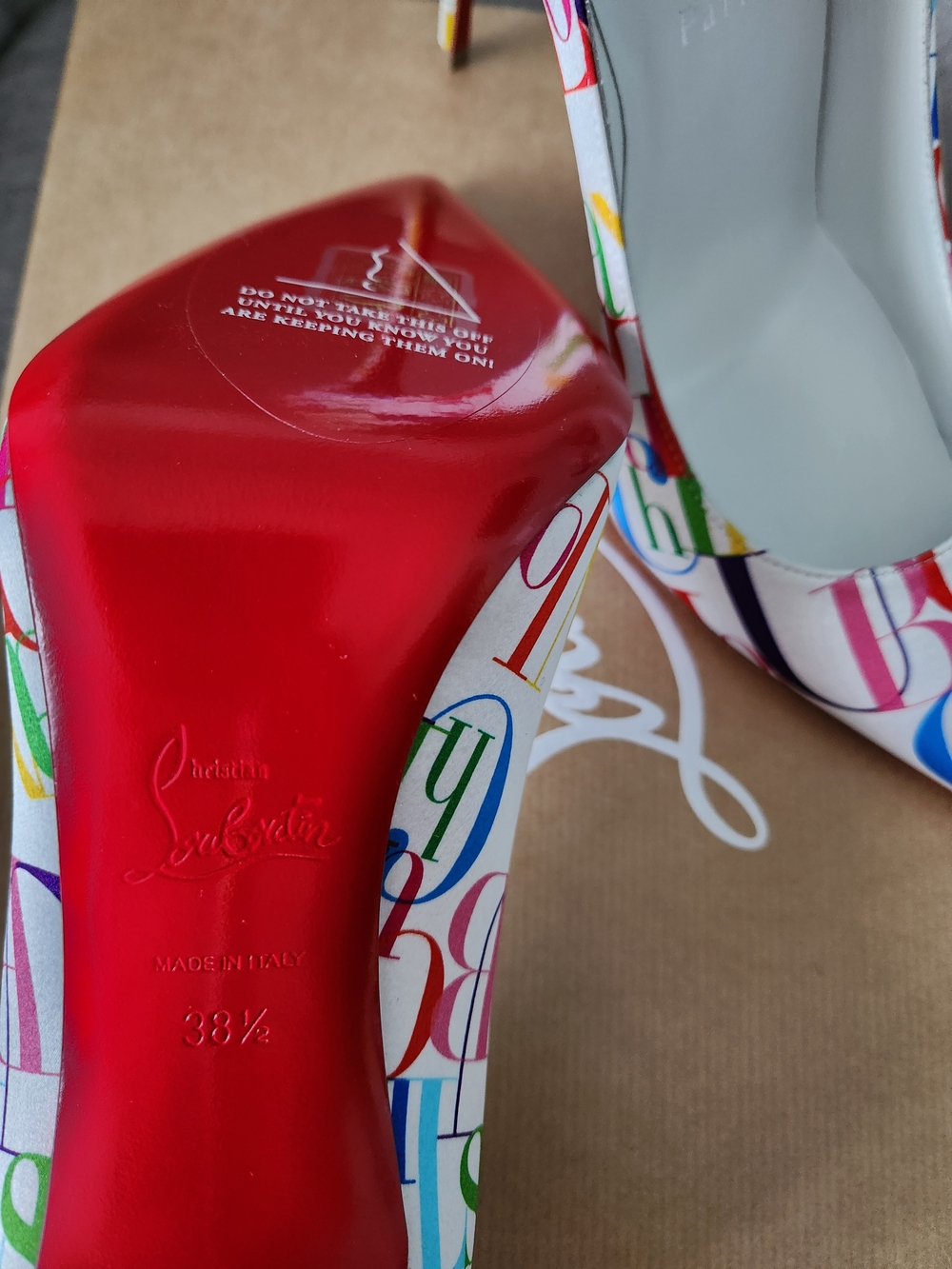 NEW Christian Louboutin Crepe Satin ABC Model / White-Multicolor Pumps - Picture 6 of 10